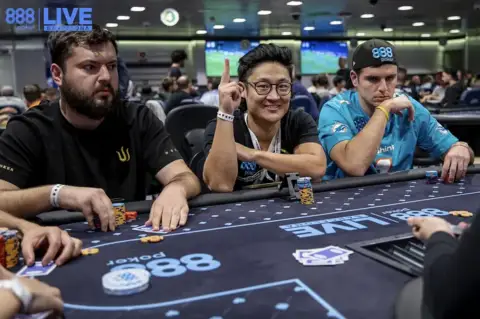 888Poker’s Leo Jokura Among the Leaders in the XL Winter Series Main Event