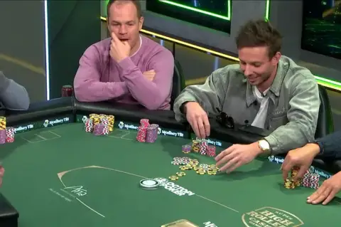 Is This the Most Anticlimactic Poker Hand You’ve Ever Seen?