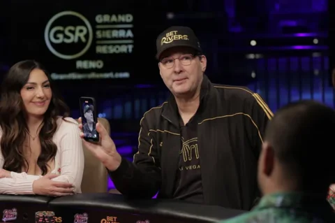Phil Hellmuth Brutally Slow-Rolled on Hellmuth’s Home Game