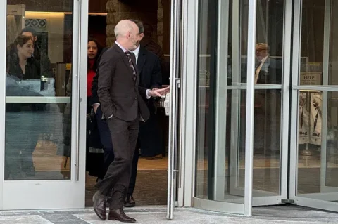 High-Stakes Lawyer Tom Goldstein Won .7 Million Right Before Being Indicted