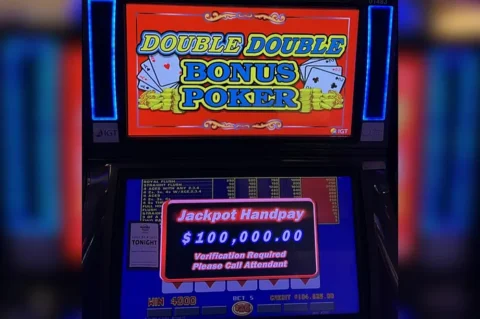 Video Poker Player Hits 0,000 Royal Flush Jackpot in Atlantic City