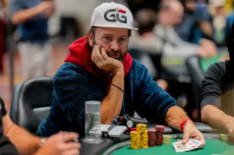 2026 WSOP Day 25: Winter, Negreanu Lead Day 2 of k PLO High Roller