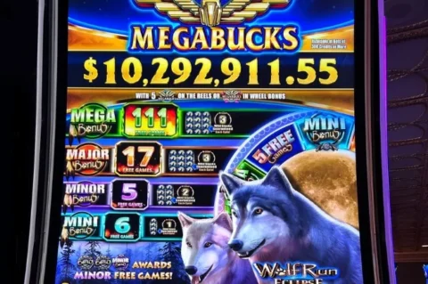 Atlanta Visitor Hits .3 Million Megabucks Jackpot at Westgate Las Vegas