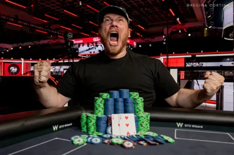 “Daddy’s Got 2 Now”: Mike Holtz Wins Second WSOP Bracelet in Super Turbo Bounty