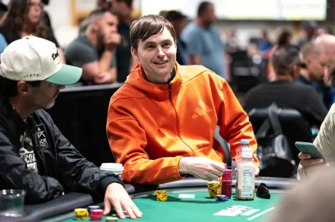 Martin Kabrhel Torches k Buy-in WSOP High Roller in One Hand