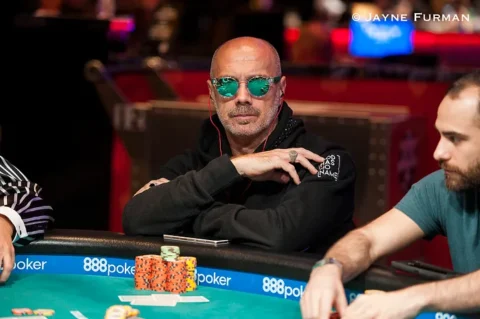 Poker Playing Soccer Coach to Face Off Against USA in World Cup