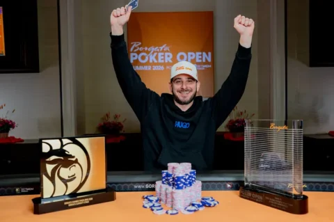 Dental Technician Turns Single Tournament Entry into Six-Figure Score