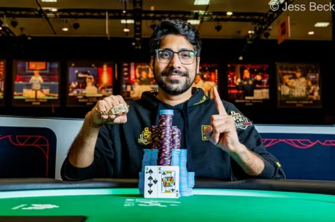 Eastern Hemisphere Crusher Brings Skills to Las Vegas and Wins WSOP Bracelet