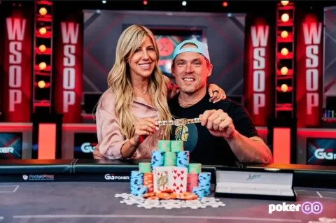 The Foxens Hot Year Continues with 0,000 Win in ODB 0 Fantasy Poker League