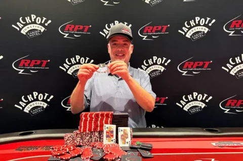 Birthday Magic for Rob Wazwaz at the 0 RPT Jackpot Junction Main Event!