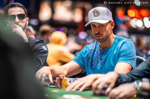 Poker Villain Sean Perry Burns Through 0K in Las Vegas Tournament