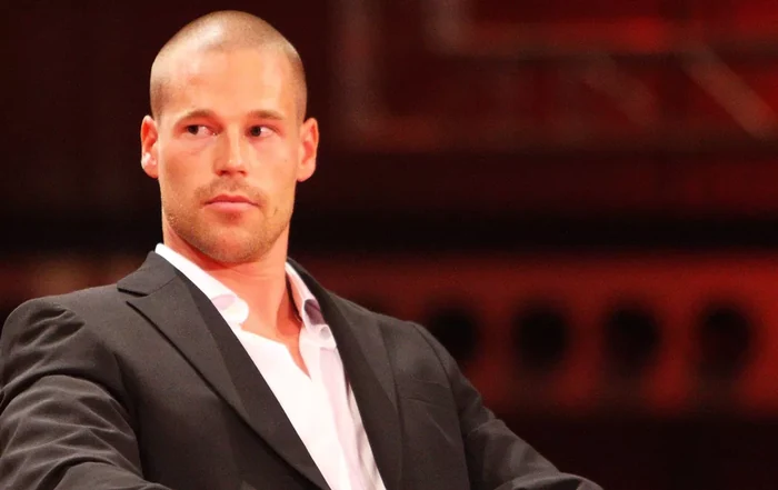 Patrik Antonius, who accepted the Durrrr Challenge in February 2009 and played 39,436 hands of pot-limit Omaha against Tom Dwan